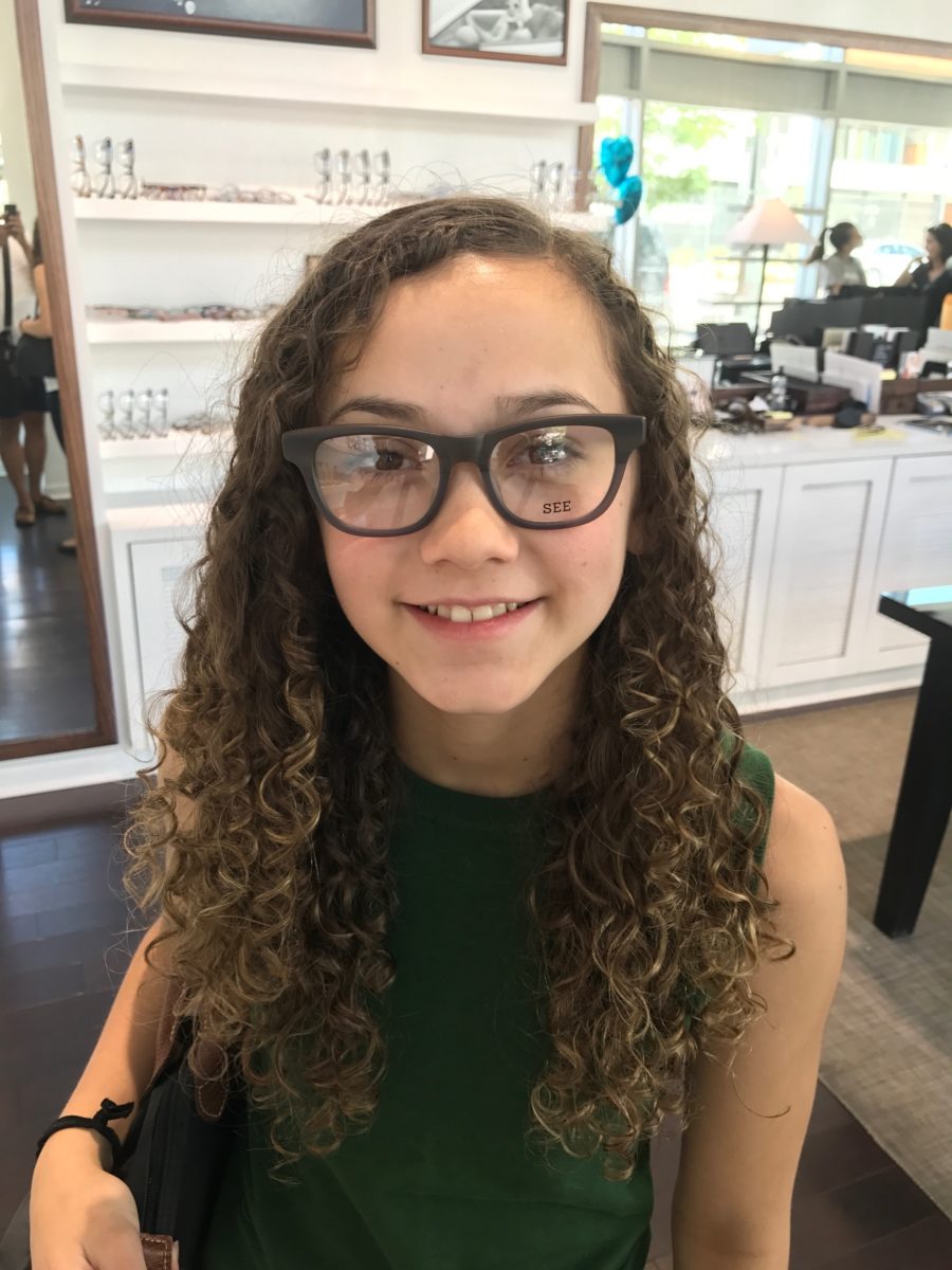 Eyeglass Frames for Teens: 5 Shopping Tips